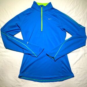 Nike Element DriFit S 1/4 Zip Athletic Performance Running Shirt Jacket